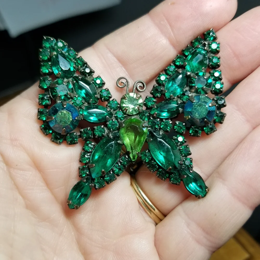Vintage butterfly brooch green rhinestones pin moth insect bug jewelry p…